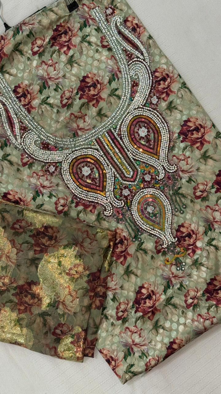 Vintage Rose Glow – Hareer Jaquard Zari