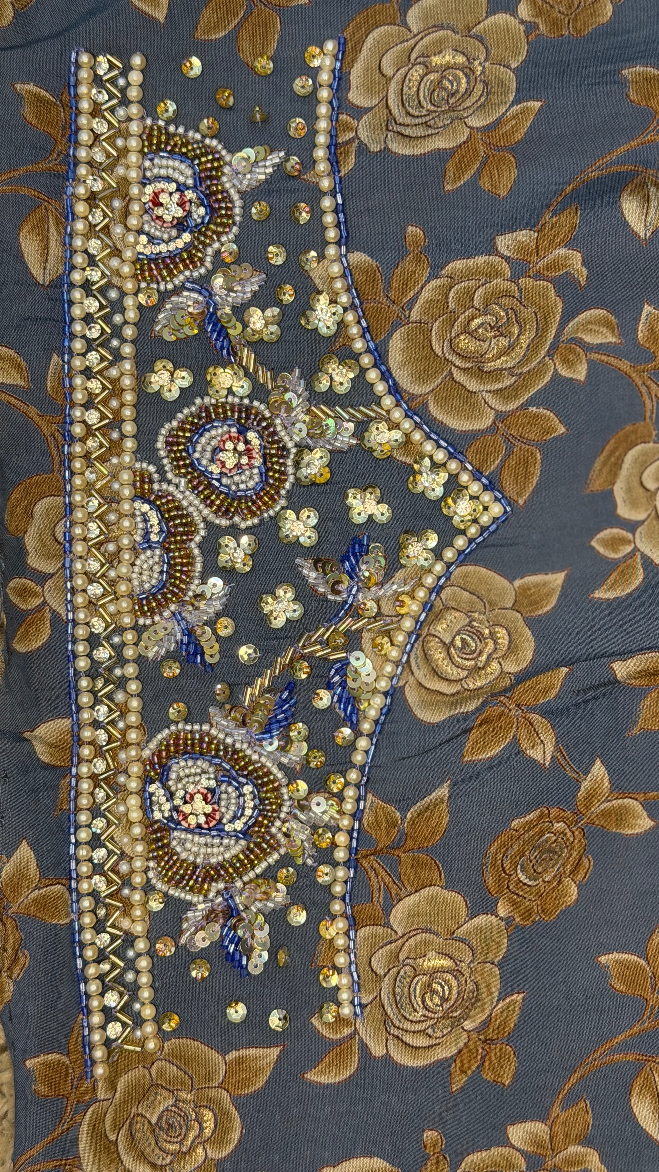 Cotton Muzari With Shella – The Ultimate Boutique Handwork Collection