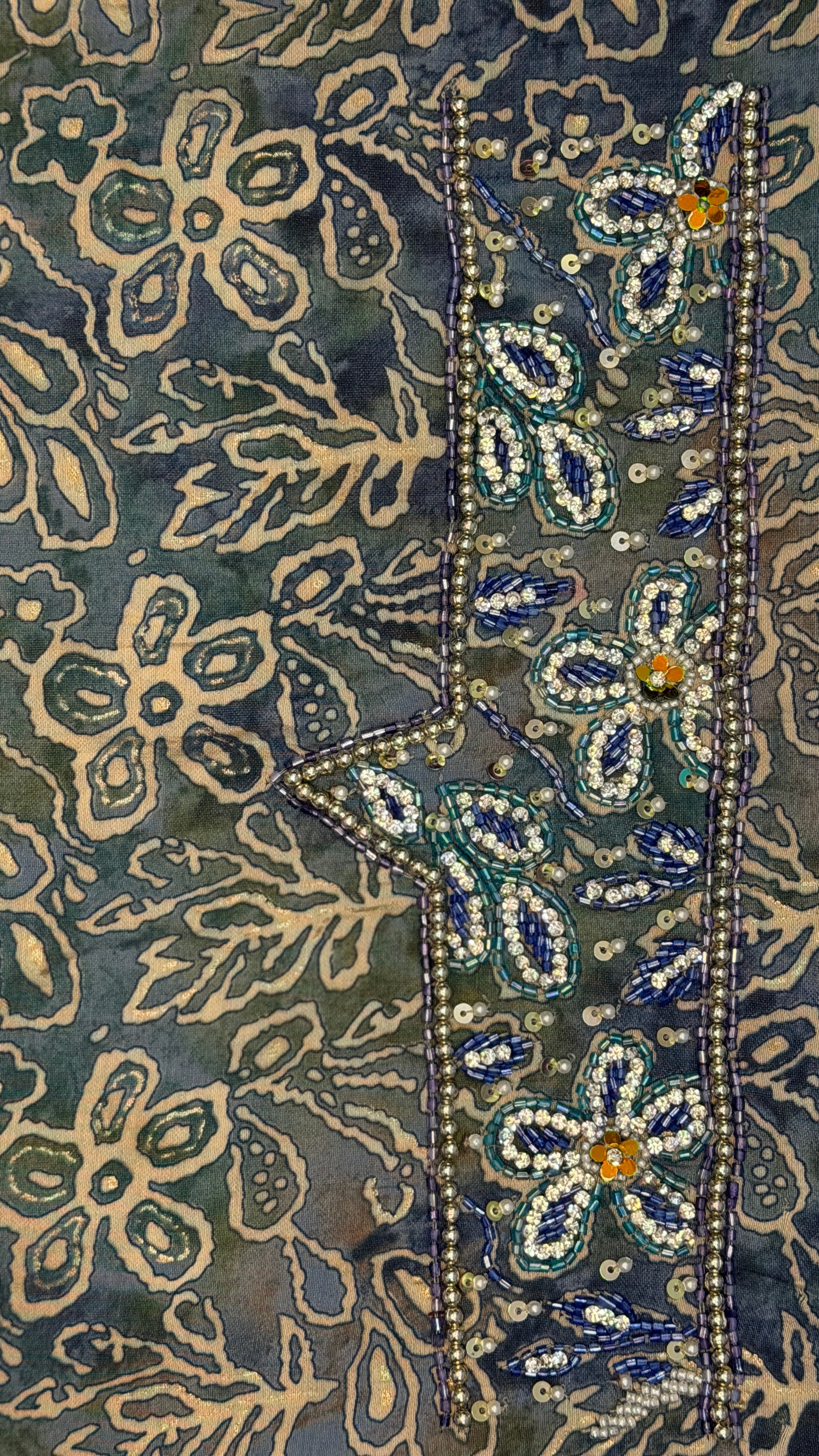 Cotton Muzari With Shella – The Ultimate Boutique Handwork Collection
