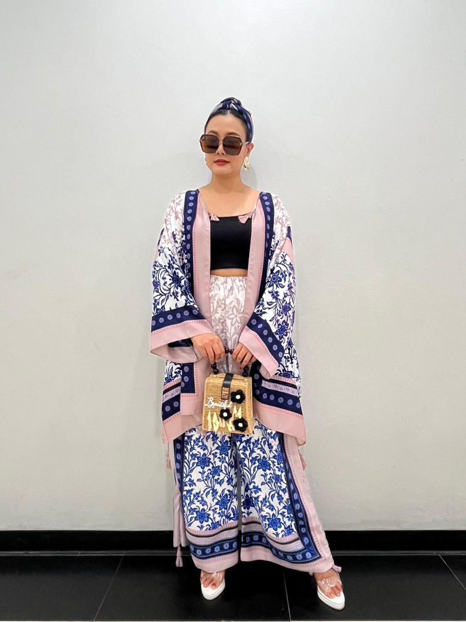 Royal Sapphire – Travel Dress