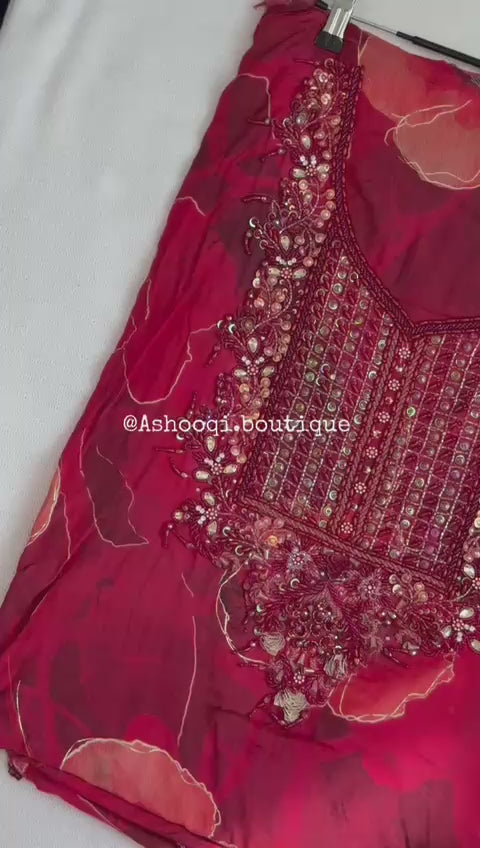 Crimson Aura – Cotton Hareer Mezarai